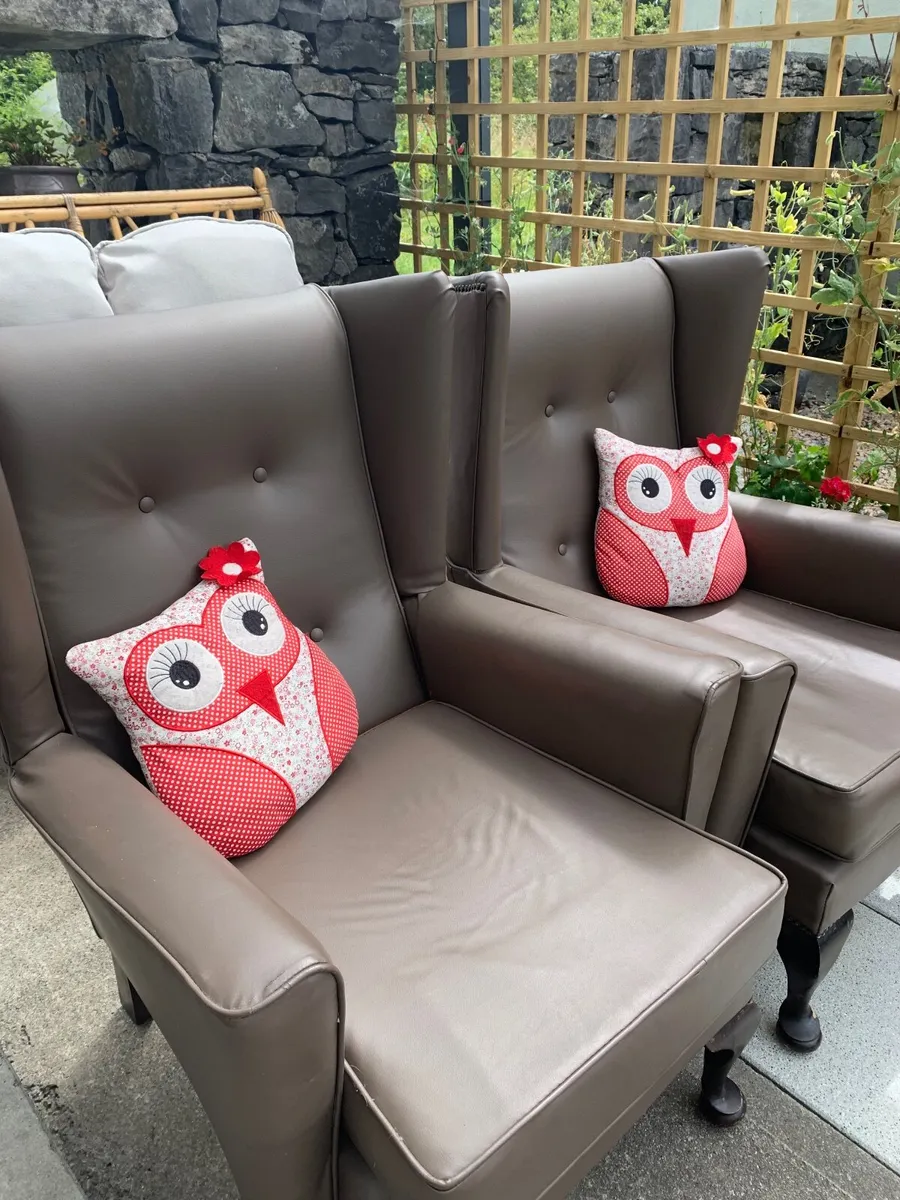 Armchairs - Image 1