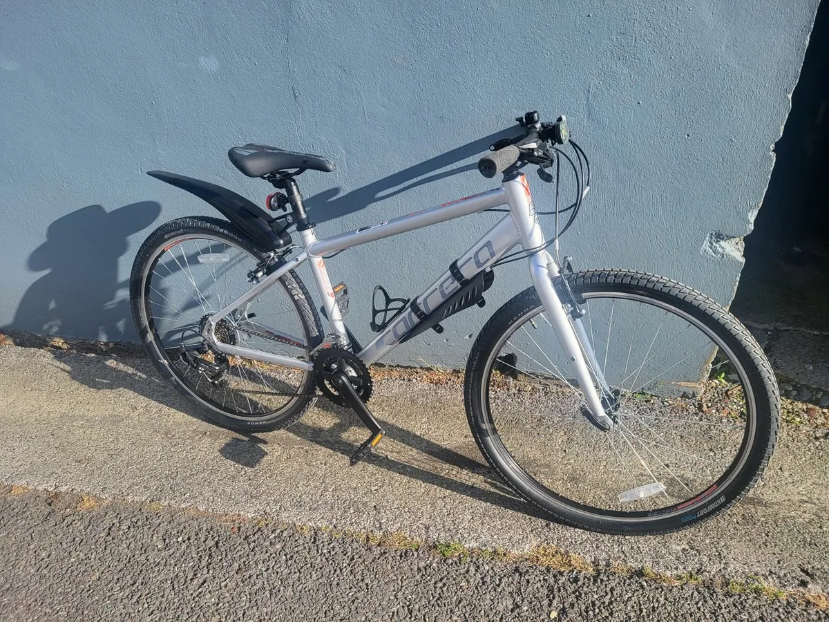 Carrera Parva Hybrid Bike - Image 4
