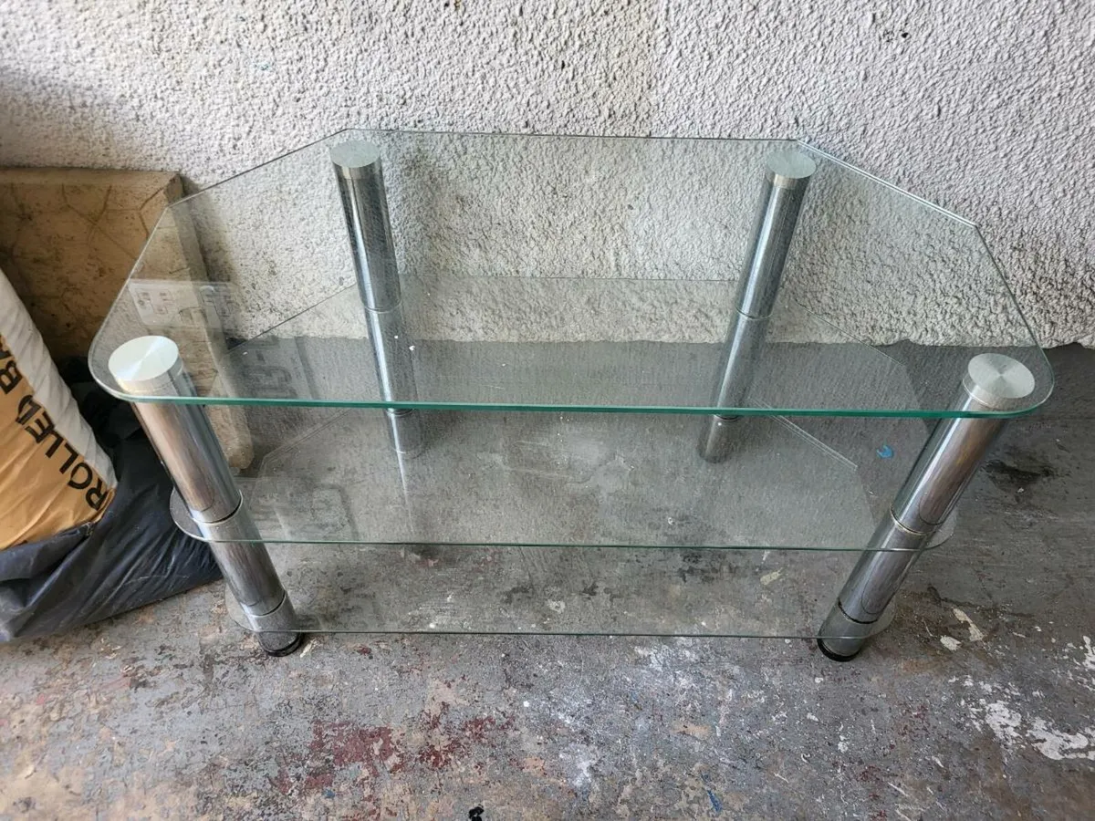 Tv stand