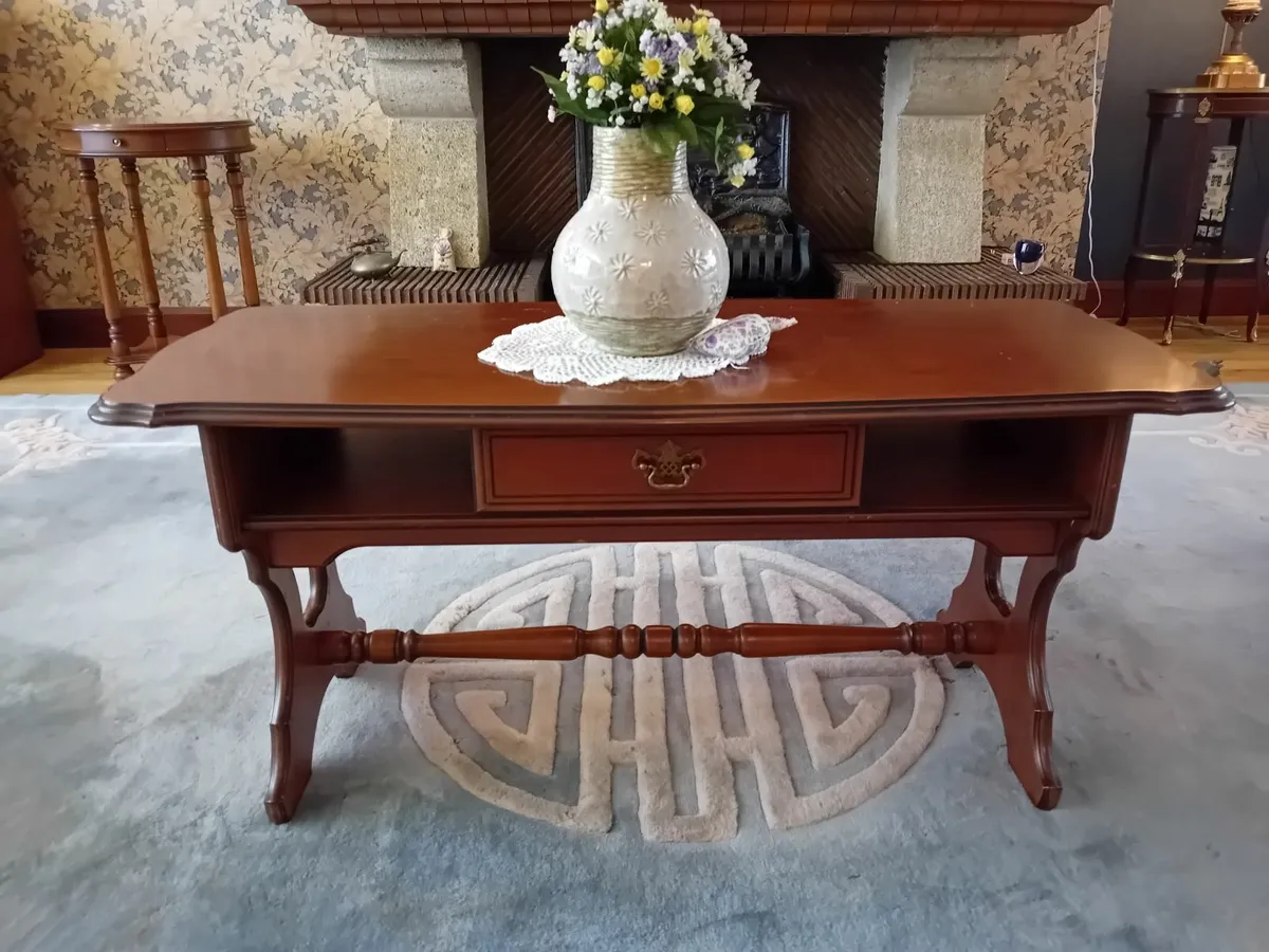 Coffee table - Image 2