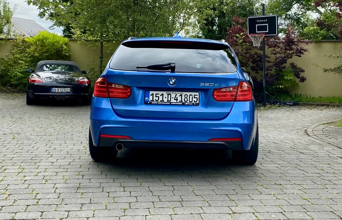 BMW 3-Series 2015 - Image 2