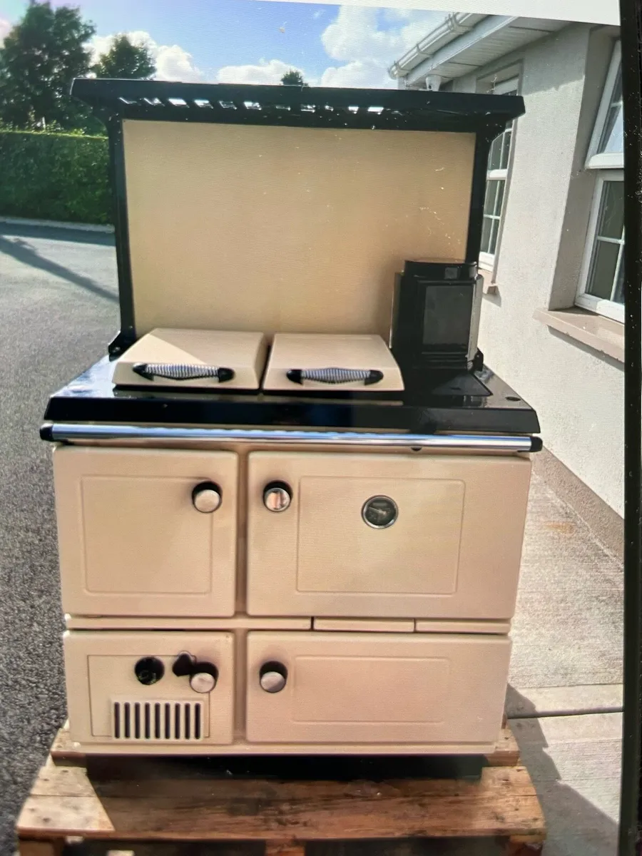 Stanley solid fuel cooker - Image 1
