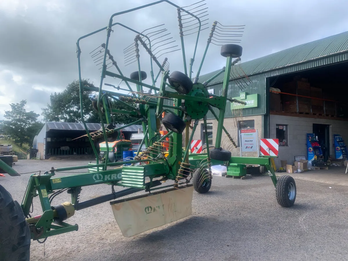 Krone 700 rake - Image 2