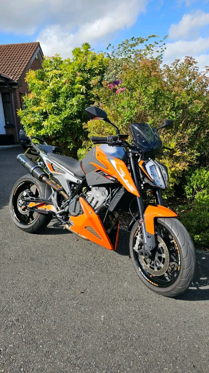 KTM DUKE 790 9K MILES 2020 - Image 1