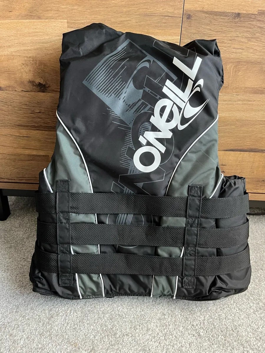 O’Neill Life Jacket PFD - Image 2