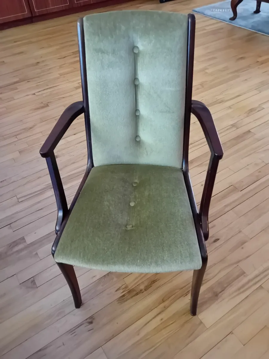 Kitchen chairs - Image 2