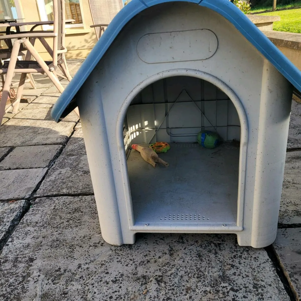 Dog Kennel - Image 1