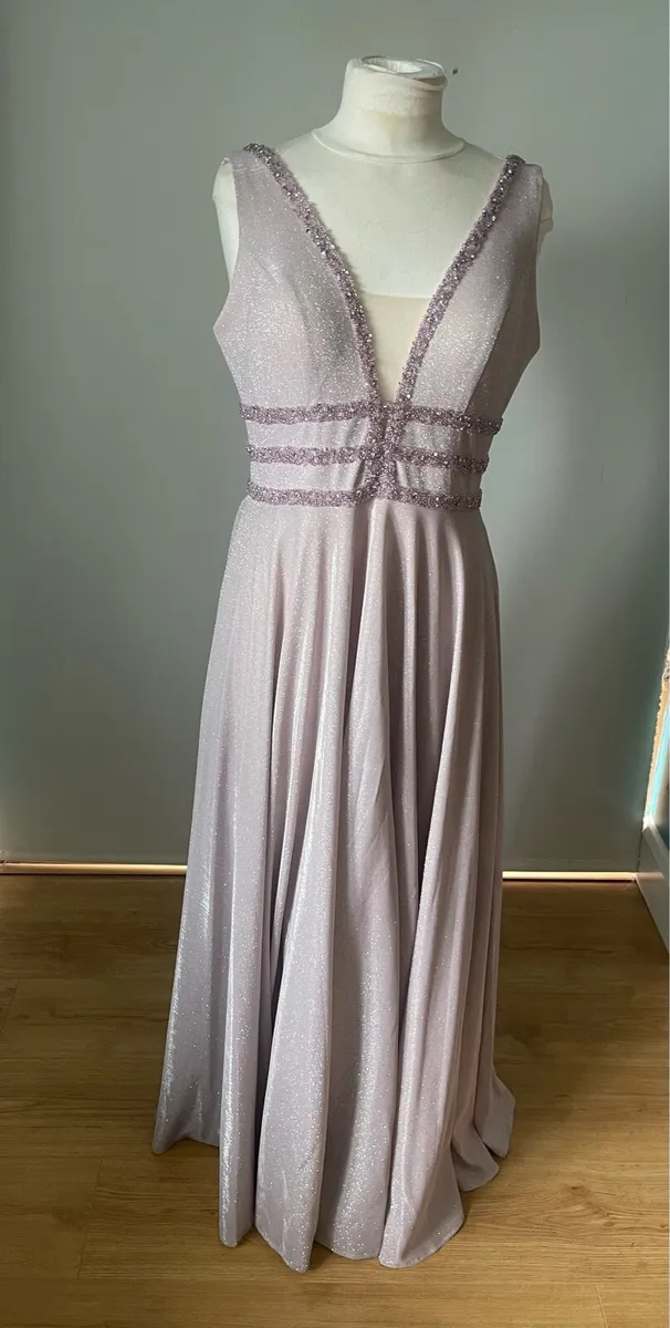 Debs dress - Image 2