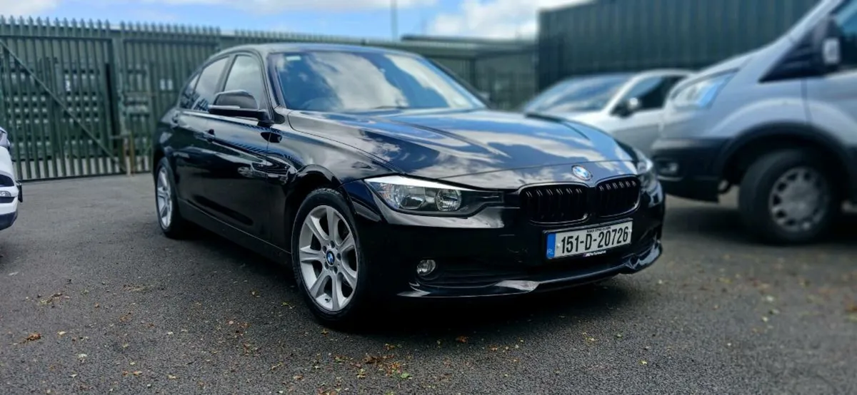 151 BMW 3-Series  2lL Diesel Low Mileage - Image 3