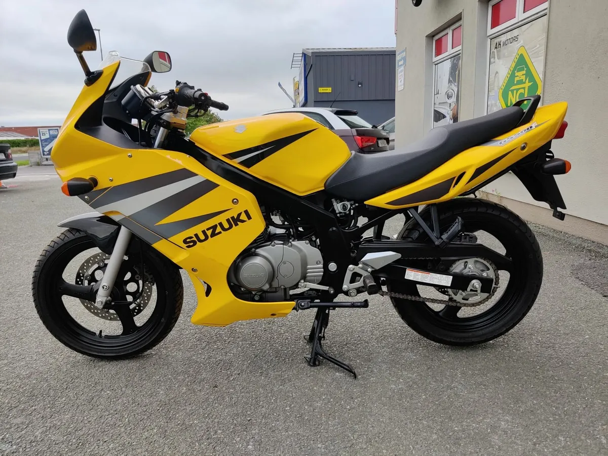 Suzuki GS 500 F A2 Like New Only 9.554 Kilometers - Image 4
