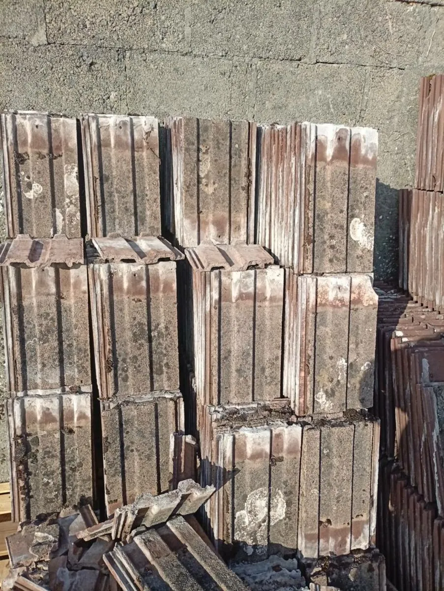 Ban tile - Image 1