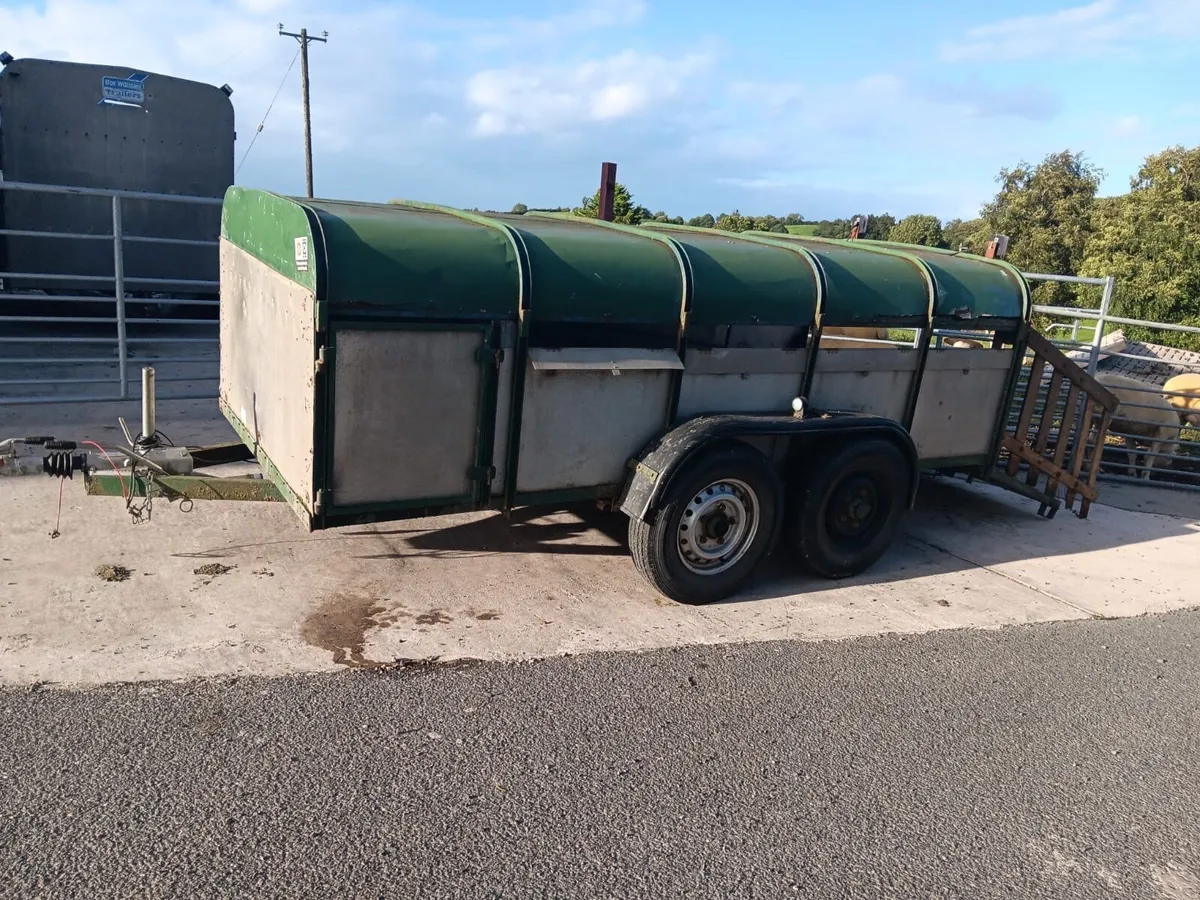Sheep Trailer - Image 2