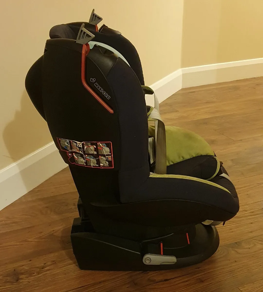 Maxi Cosi Tobi Car Seats x 2 - Image 2
