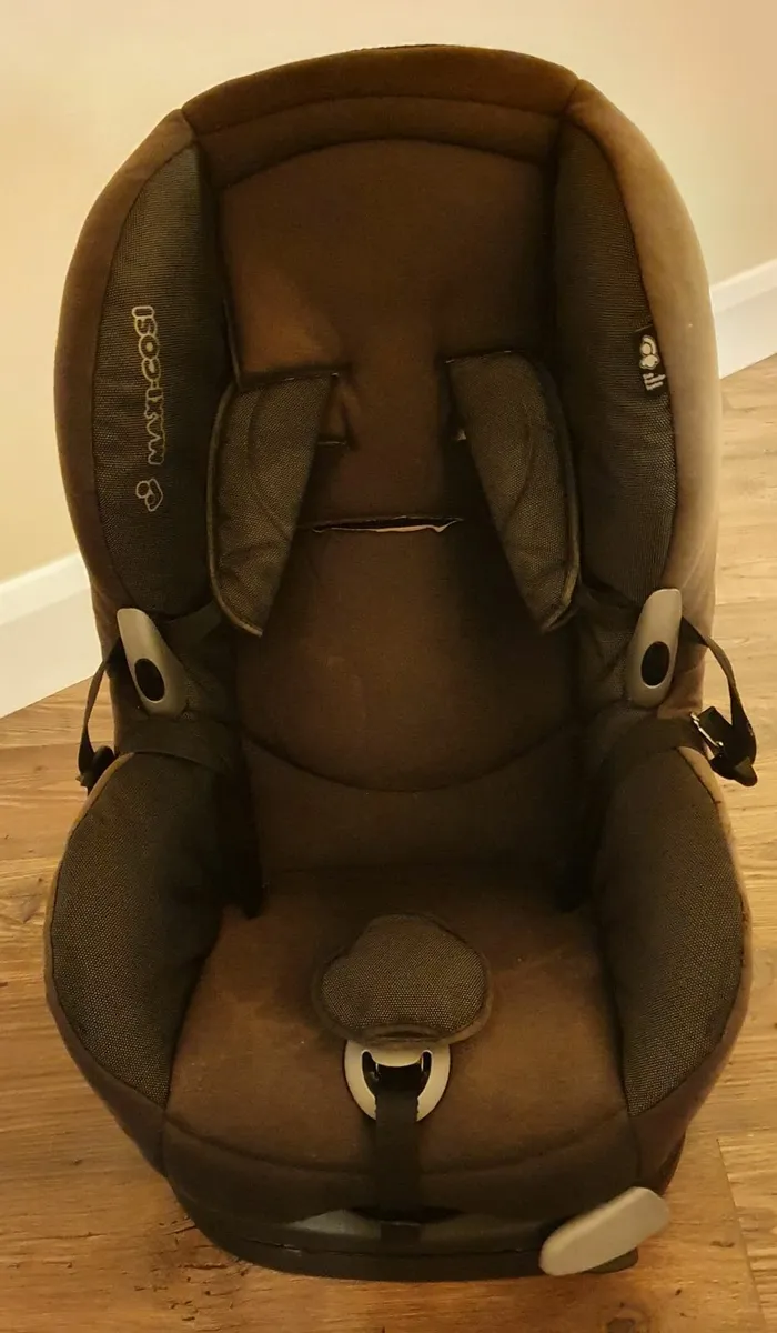 Maxi Cosi Tobi Car Seats x 2 - Image 3