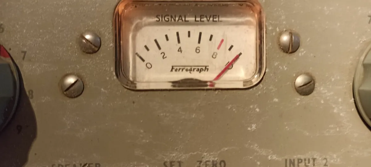 Old Reel to Reel Tape Recorder - Image 4
