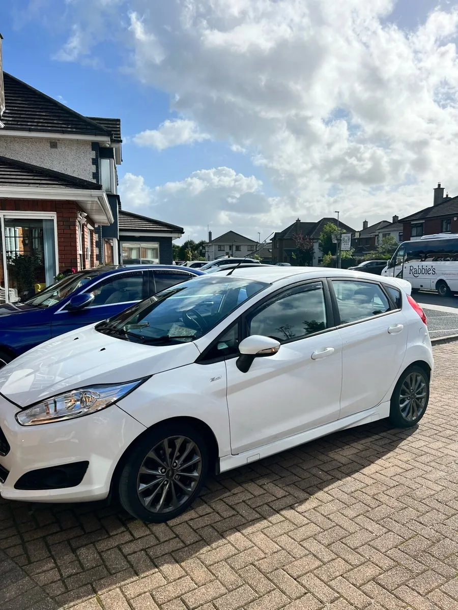 Ford Fiesta - Image 1