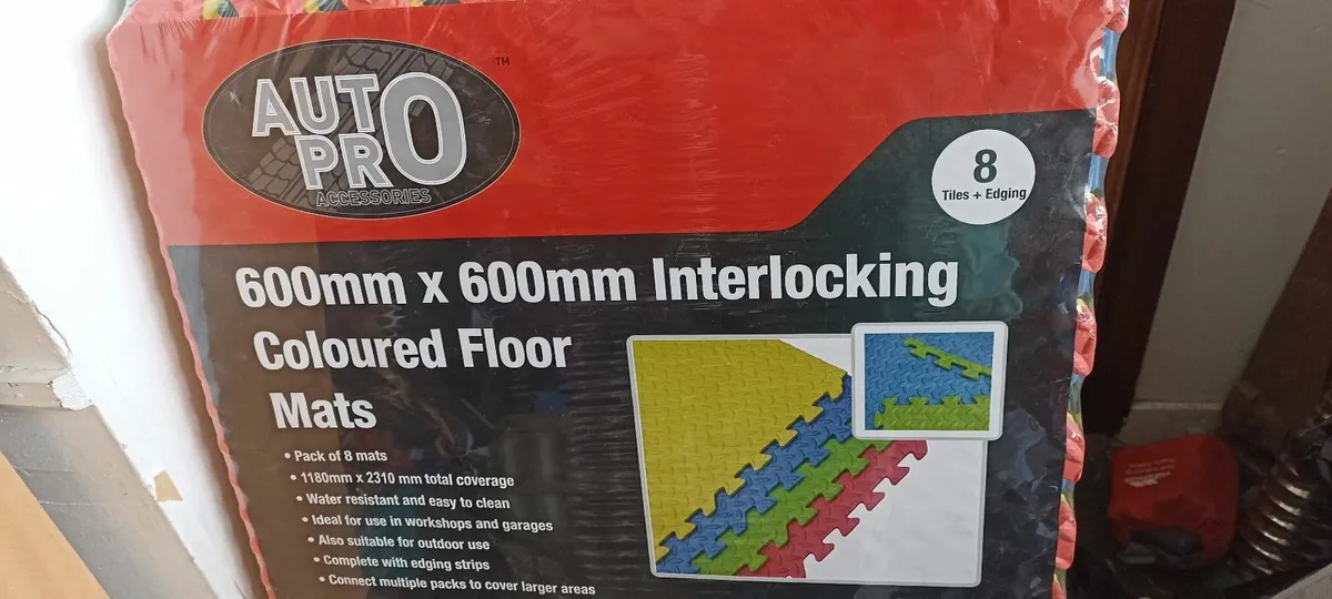 Multi Coloured interlocking Floor Mats - Image 1