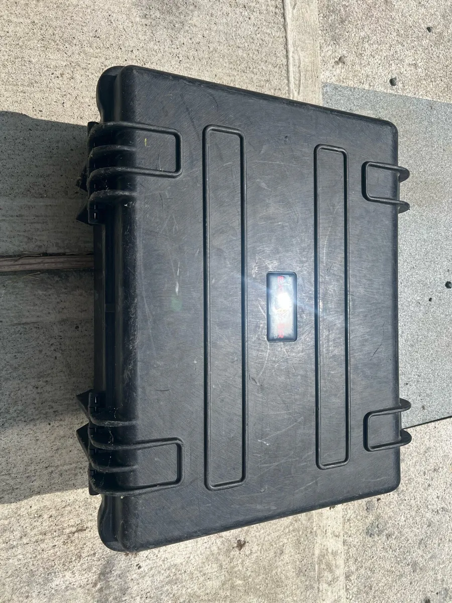 Palmer Xmic Leak Detection - Image 4