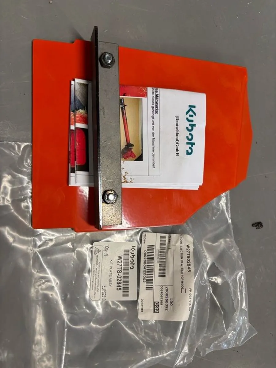 Kubota Ejection Plate - Image 1