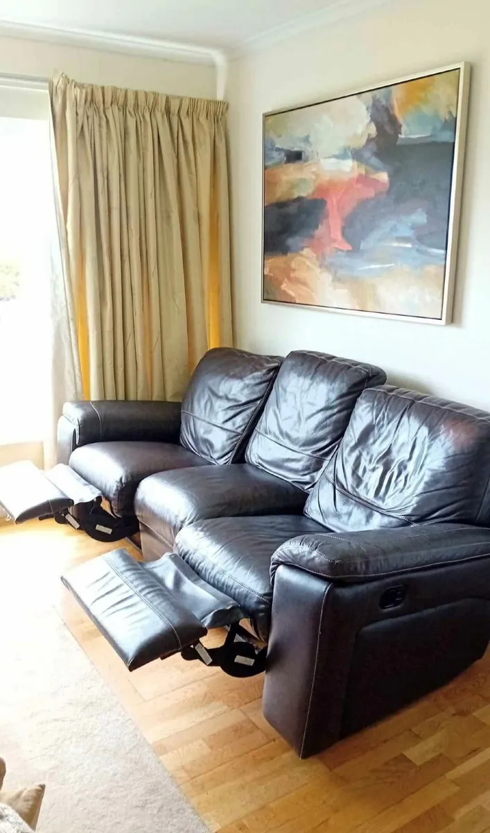 Leather suite of Furniture. - Image 2