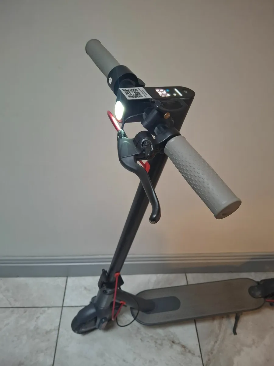 ELECTRIC SCOOTER - Image 1