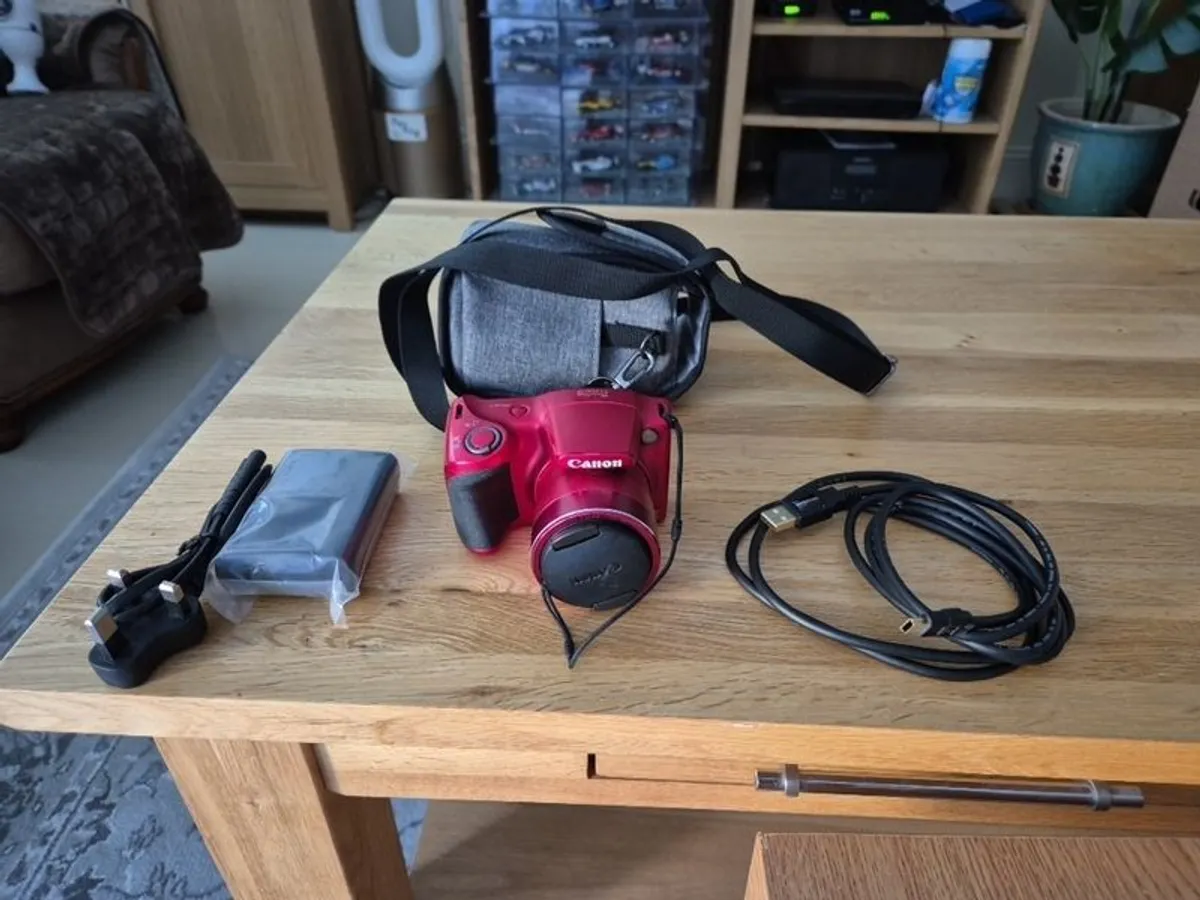 cameras - Image 1