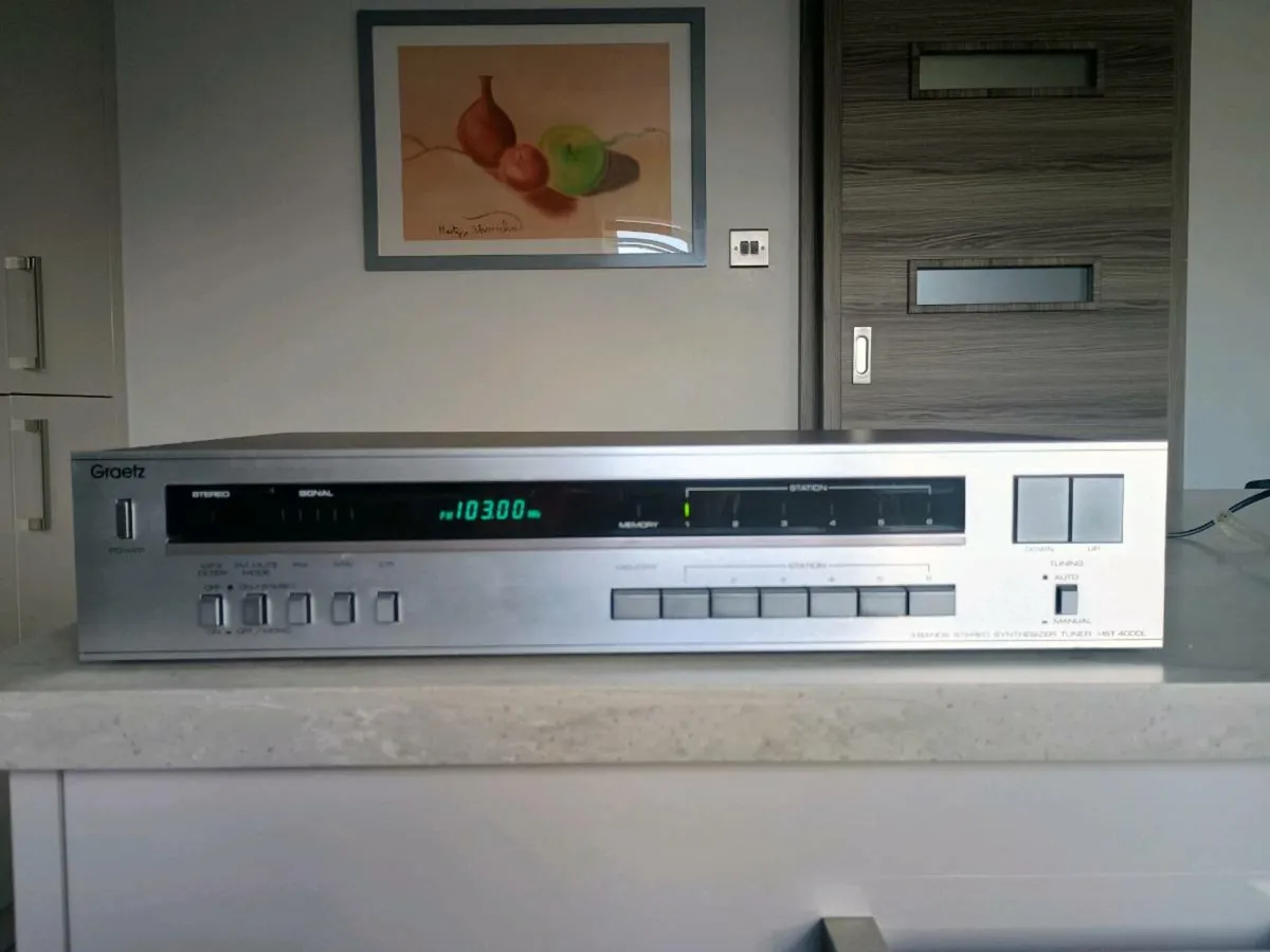 Tuner Stereo - Image 1