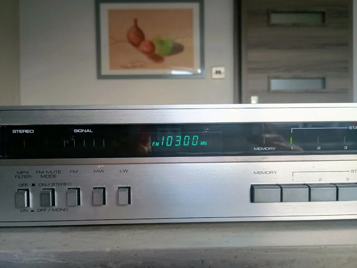 Tuner Stereo - Image 2
