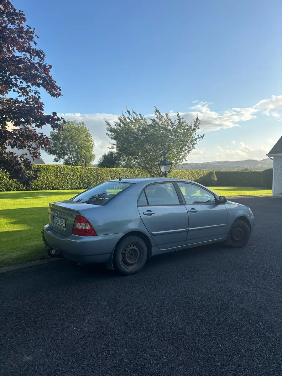 2003 Toyota Corolla - Image 2