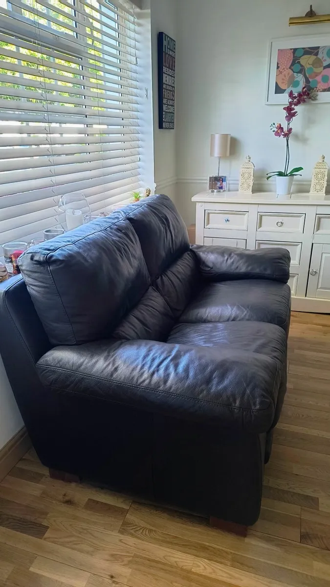 Chocolate brown leather 2+3 seater for sale. - Image 2