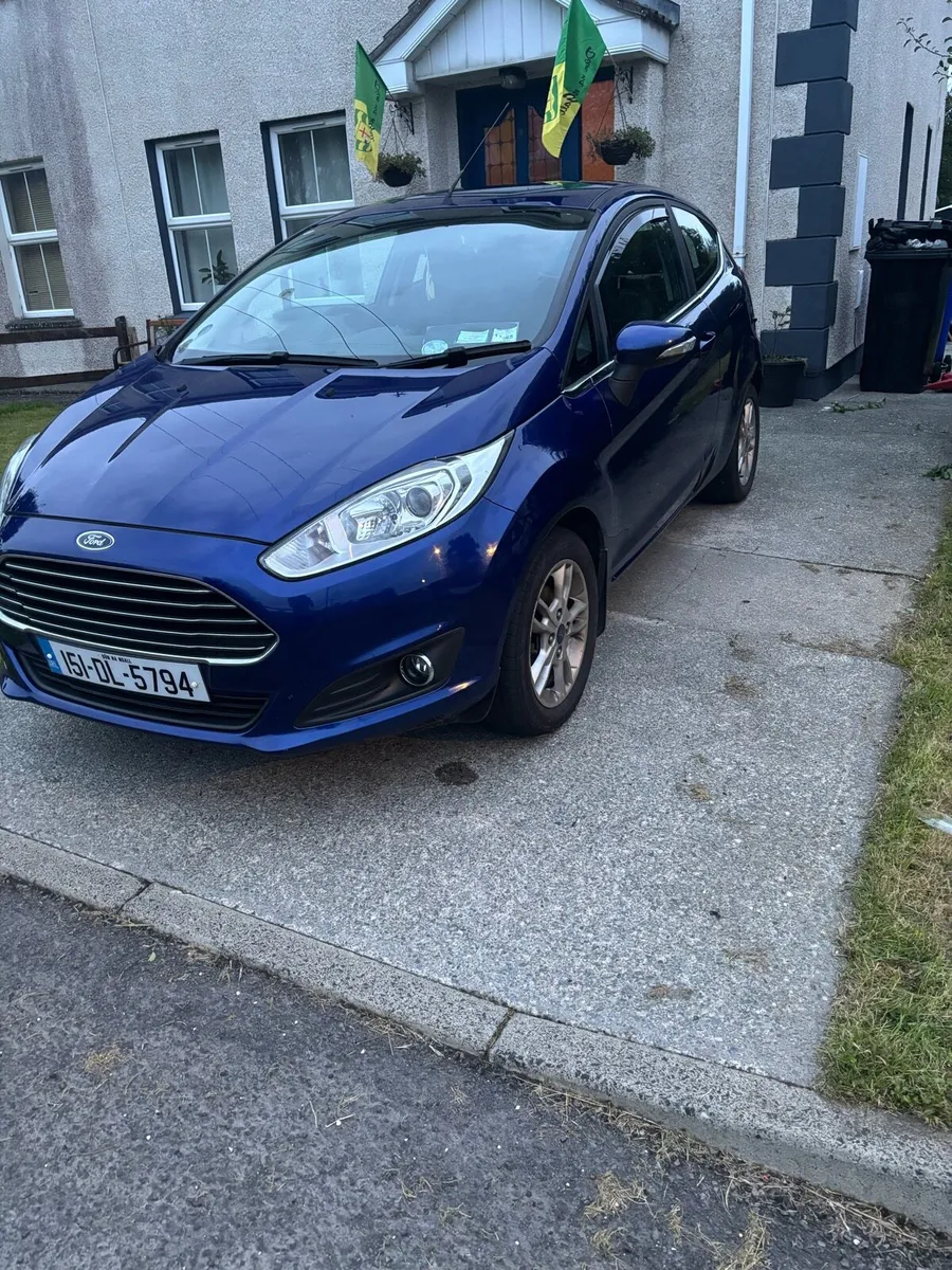 Ford fiesta - Image 2