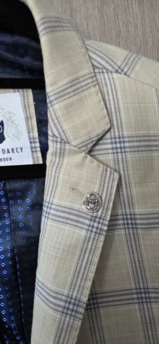 Blazer - Image 3
