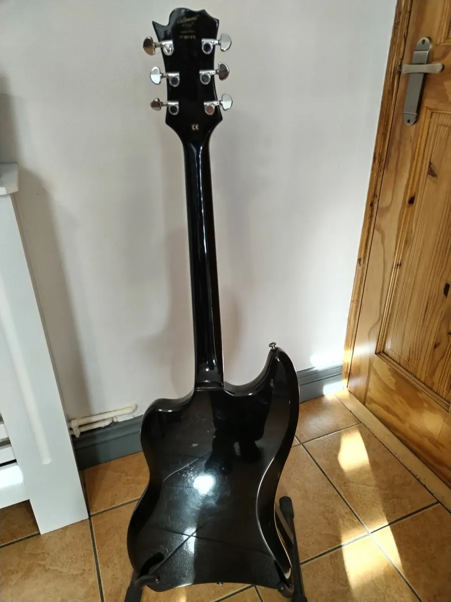 Dearmond Guild Jetstar Guitar (Rare) - Image 3