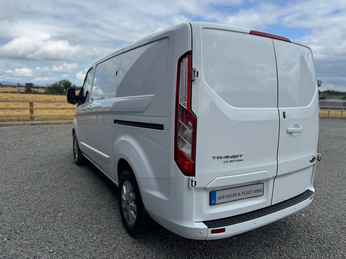 Ford Transit Custom Limited - Image 4
