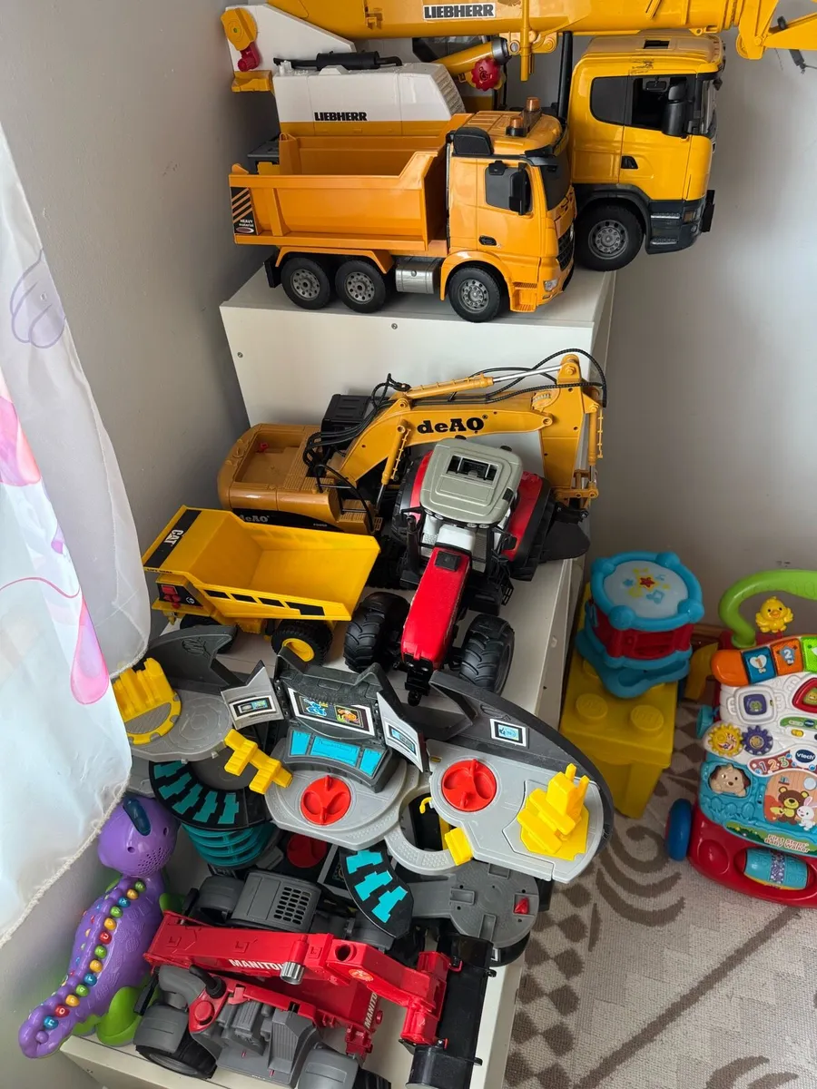 Toys boy