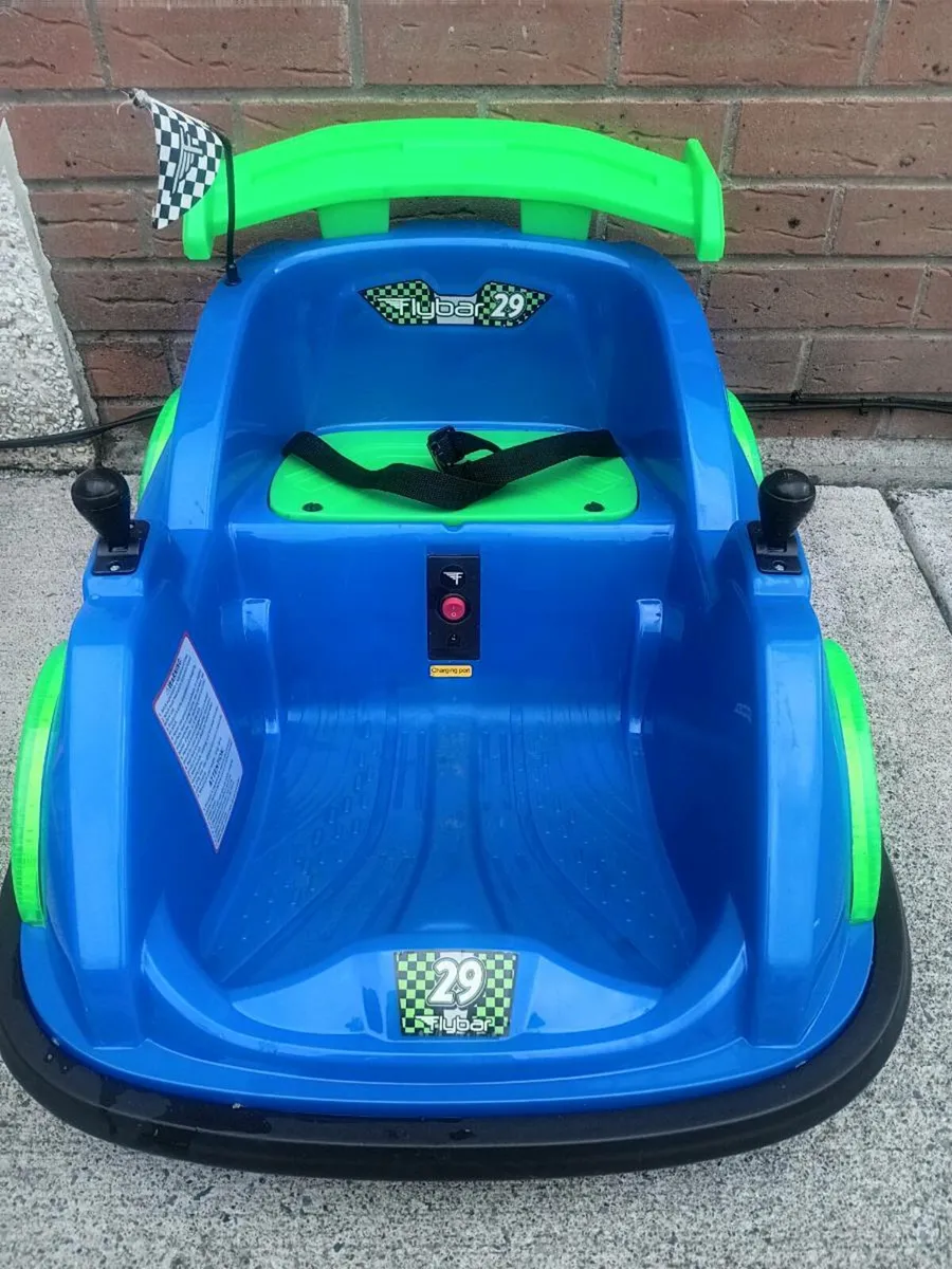 Bumper cars - Image 3