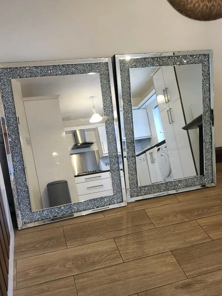 Two large mirrors - Image 1