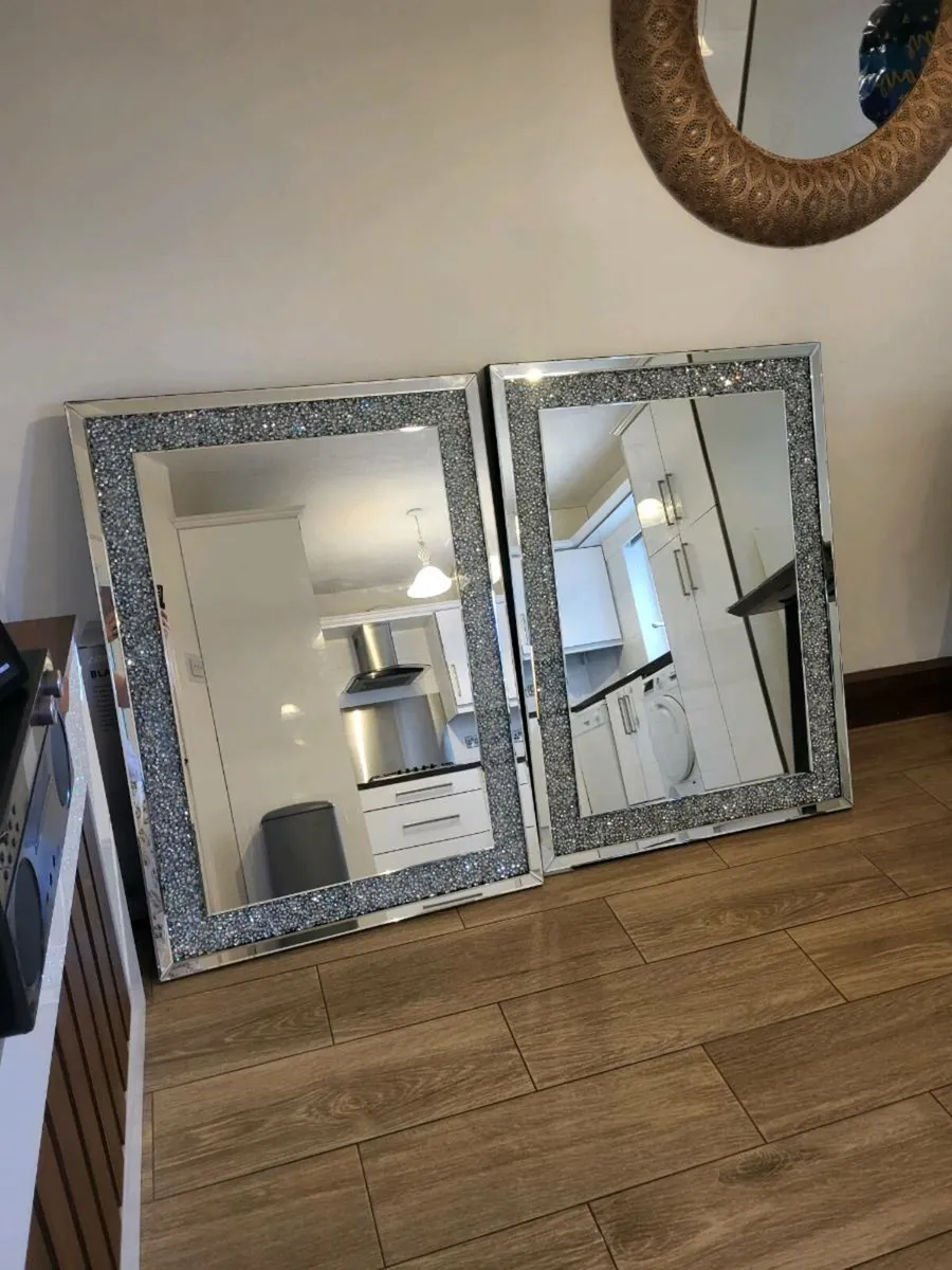 Two large mirrors - Image 2