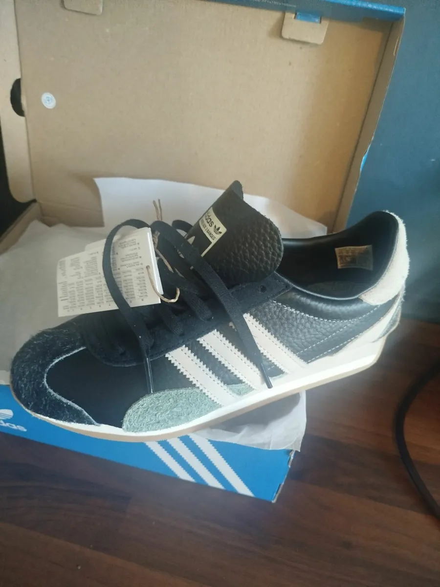 Ladies adidas og runners - Image 3