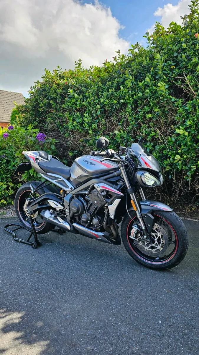 TRIUMPH 765RS 2021 6K MILES - Image 1