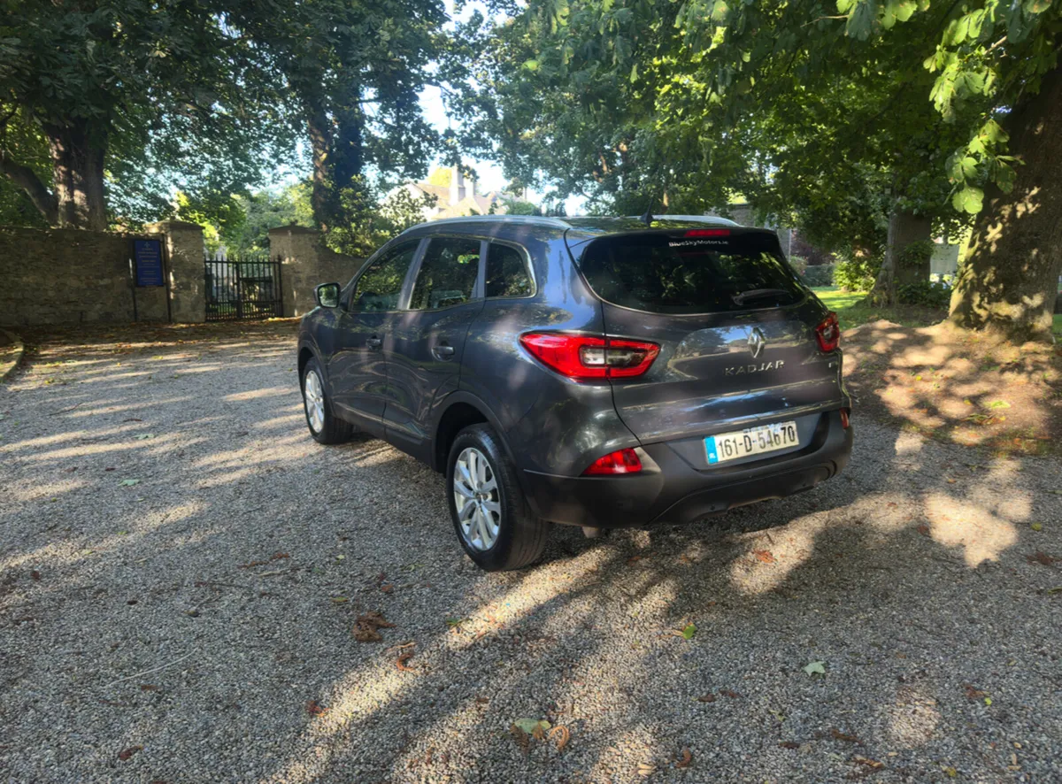 Warranty Renault Kadjar Diesel Immaculate - Image 4