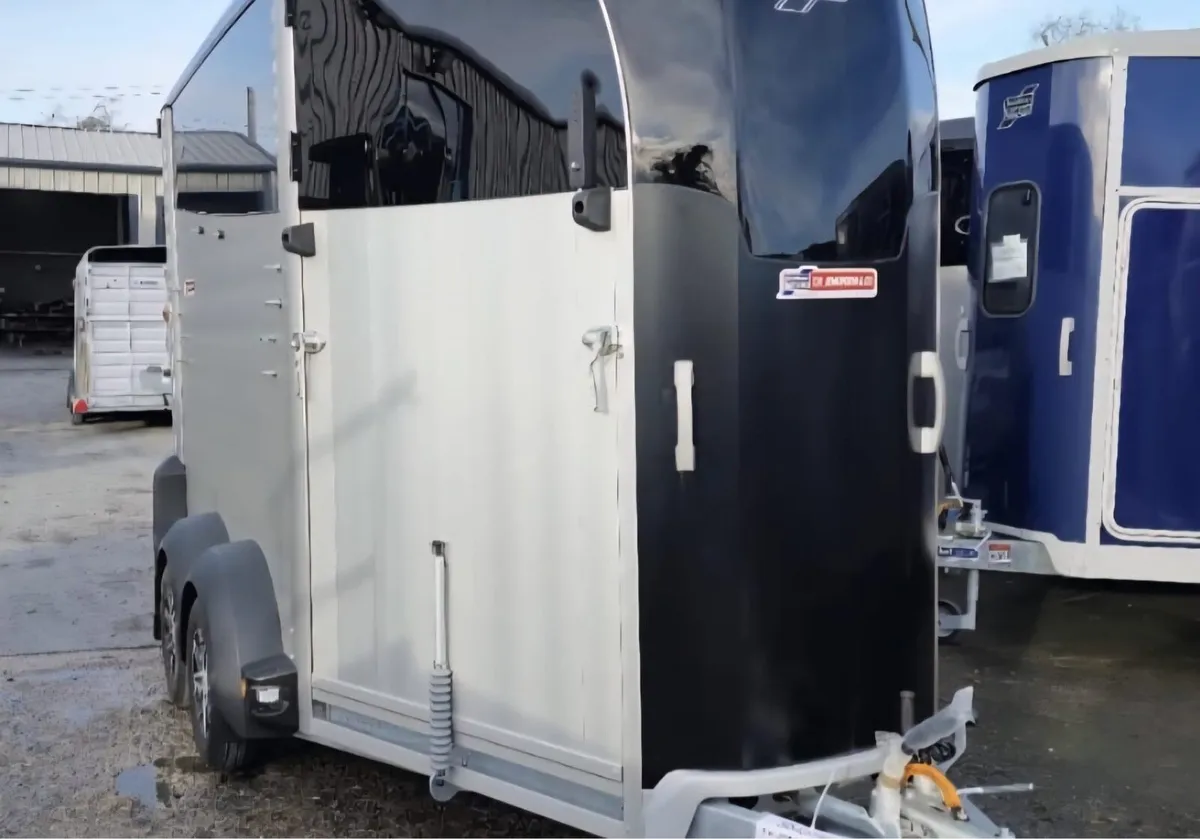 Ifor Williams HBX 511 2025 - Image 1
