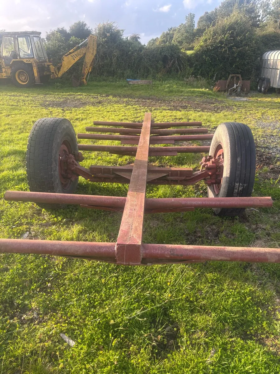 Bale trailers - Image 3