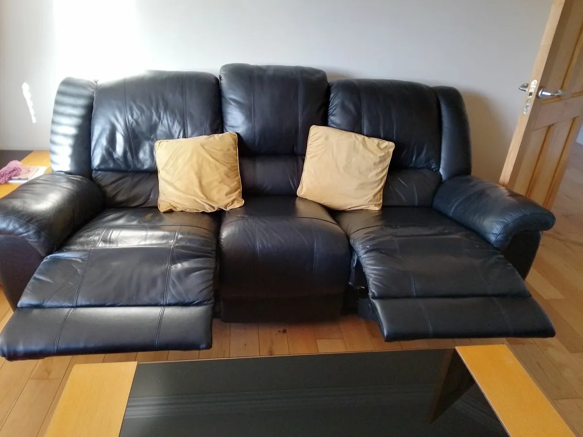 Leather recliner sofas, coffee and side table - Image 1