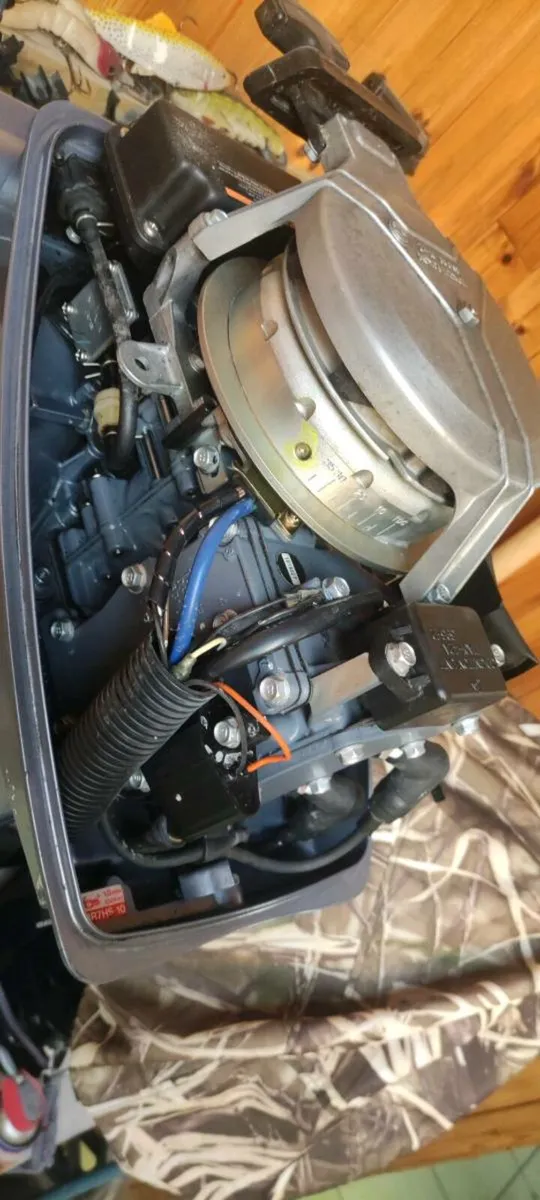 Yamaha 8hp 2stroke short shaft - Image 4