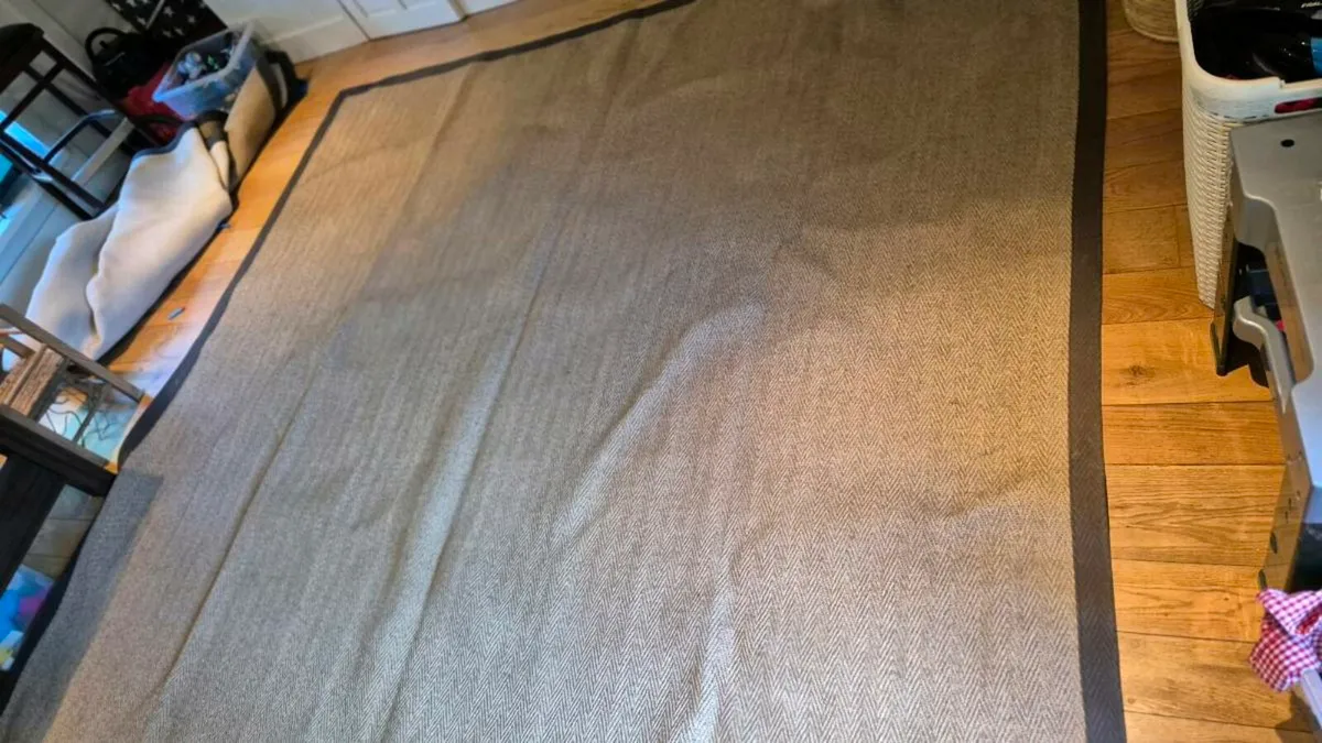 Herringbone Rug - Image 3