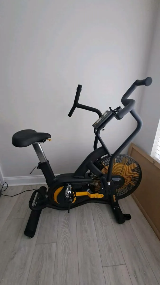 Assault bike - Image 1
