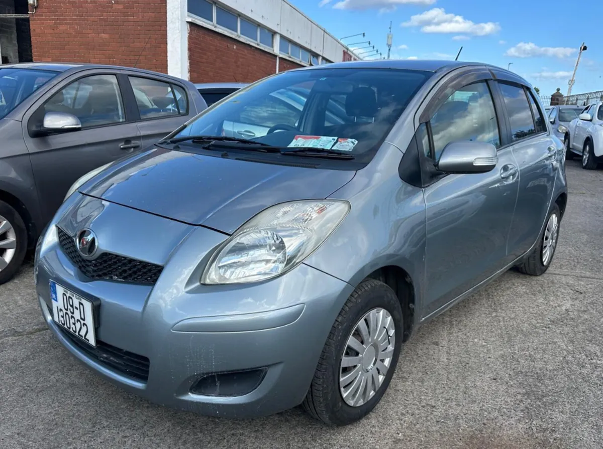 Toyota Vitz 2009 Automatic/ New Nct/ warranty. - Image 2
