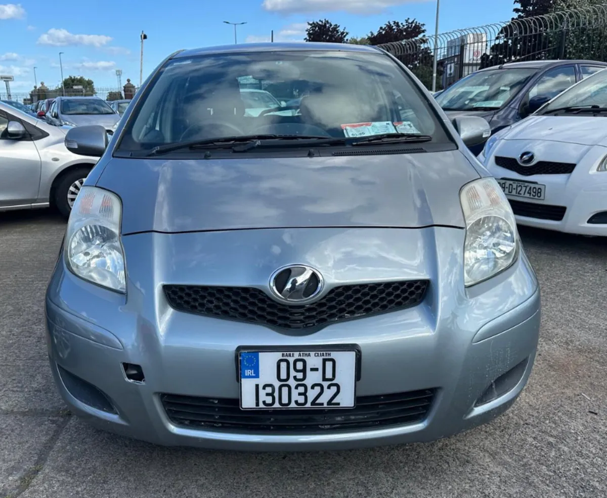 Toyota Vitz 2009 Automatic/ New Nct/ warranty. - Image 3