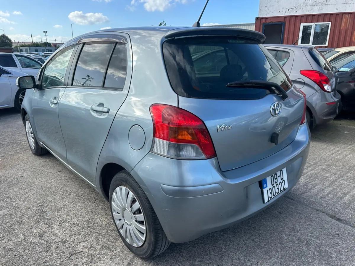 Toyota Vitz 2009 Automatic/ New Nct/ warranty. - Image 4